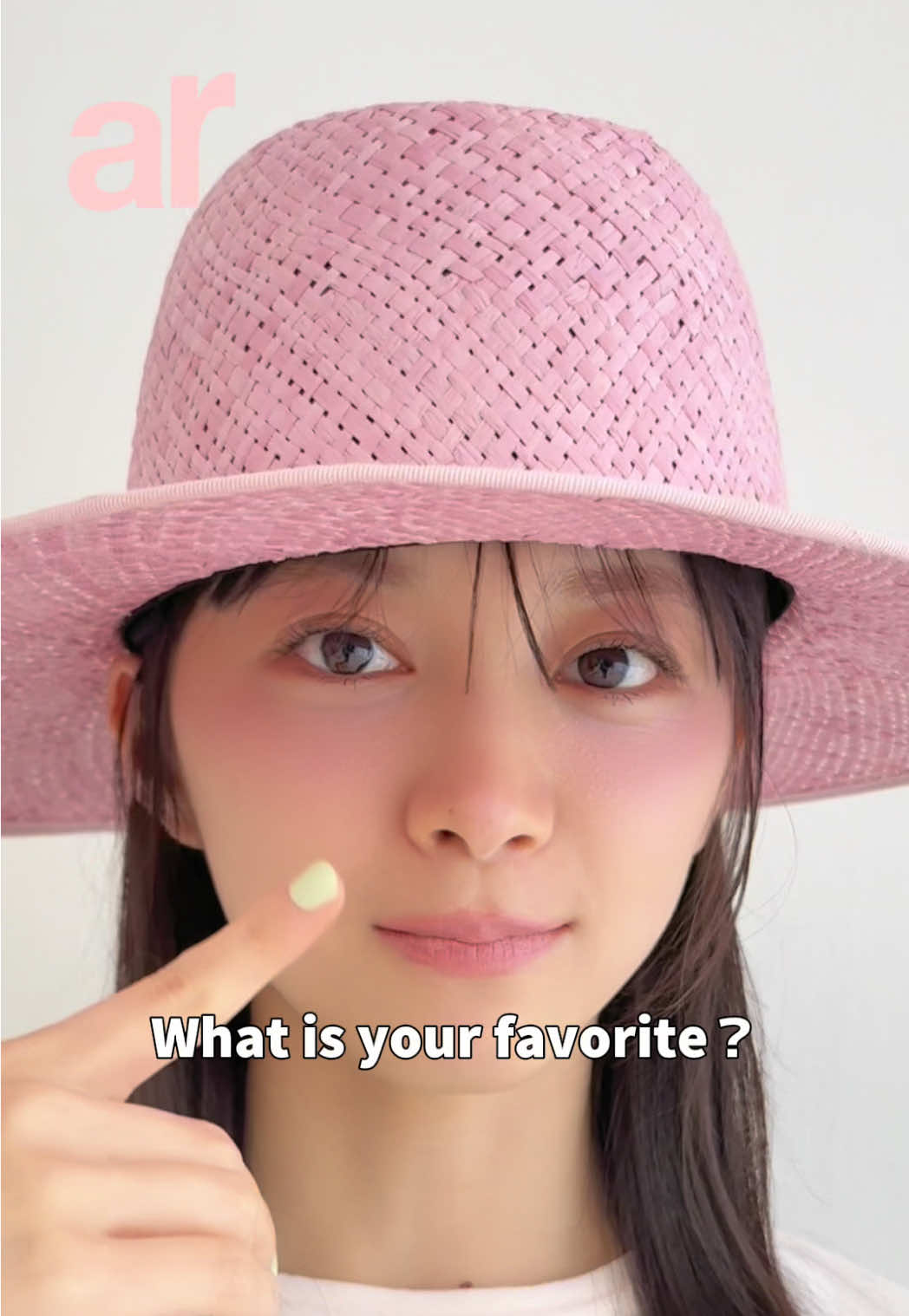 ＼発売中♡ar9月号／ #櫻坂46 #森田ひかる　さんのオフショット💖 どのるんちゃんが好き？😵‍💫✨ 今月のテーマは帽子👒💞 今回、るんちゃんの初挑戦したものとは…？誌面でチェックしてみてね👂🏻 @櫻坂46(sakurazaka46)  #ar #armagazine #ar9月号　　