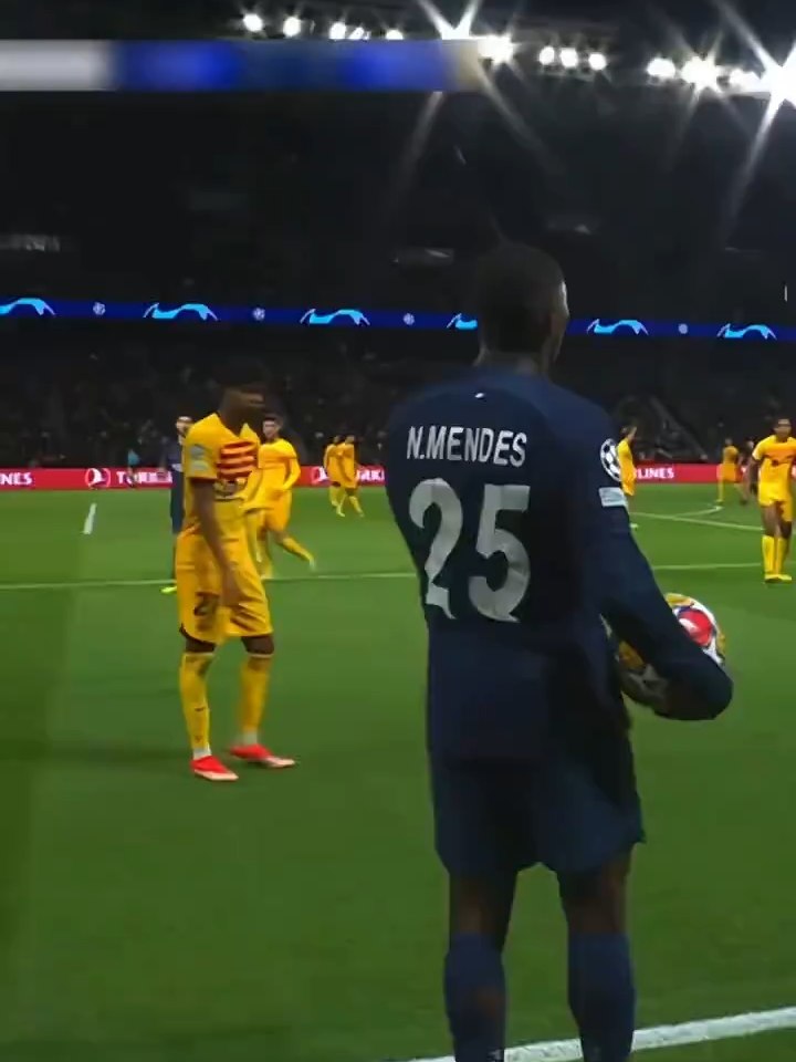 Yamal Hates Nuno Mendes 🥵#footballtiktok #fyp #Soccer #highlights #championsleague #ucl #lamineyamal #yamal #fcbarcelona #barca #psg #dembele #nunomendes #mendes #skills #dribbling #pedri #vitinha #lewandowski #raphinha #footballedit