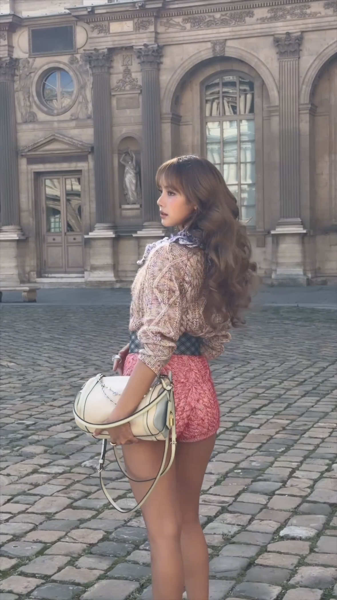 A perfect day in Paris for the @Louis Vuitton Spring-Summer 2026 Show 