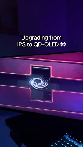 ft. the QD-OLED AW2725DF 🤩🔭 #alienware #gamingmonitor #gamersoftiktok #pcgaming 