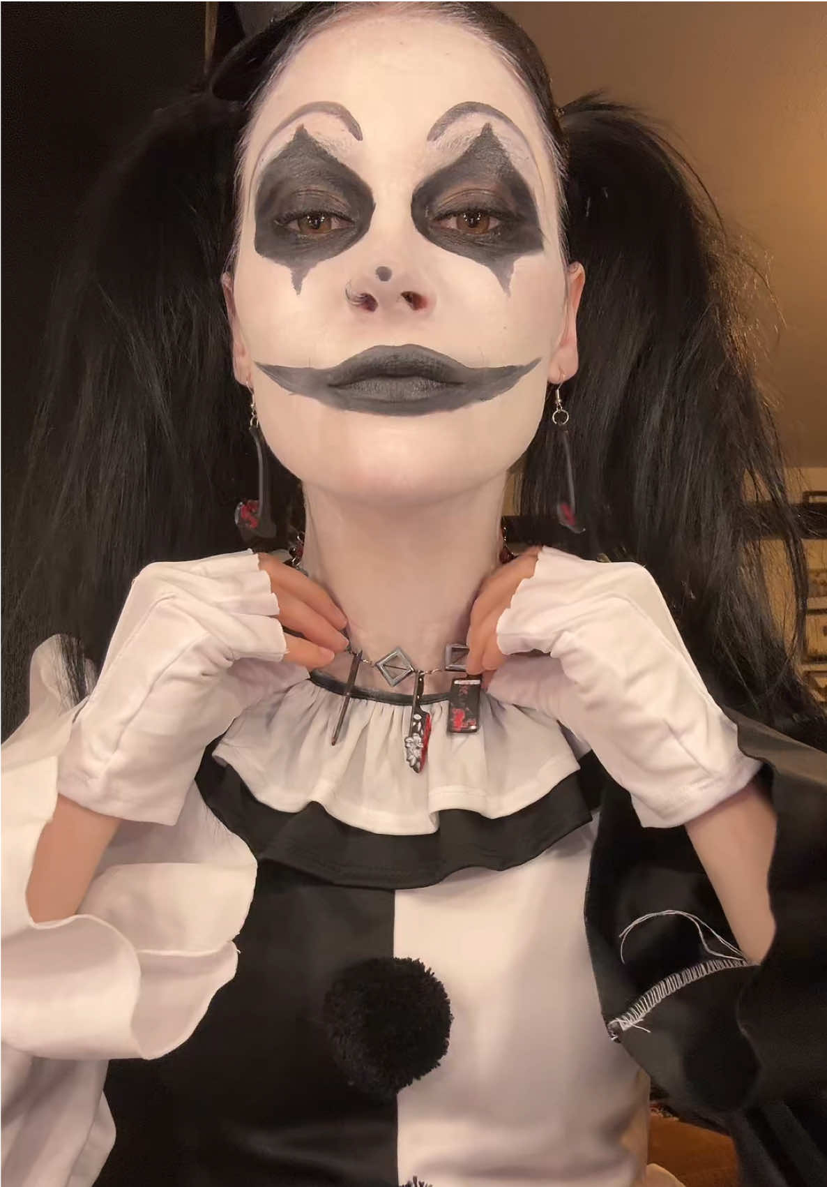 JEWELRY OF THE DAY!!! If art the clown was mystery jewelry jar girl 😈😝 #31daysofhalloween #mysteryjewlerygirl #arttheclownterrifier #fypシ゚viral #trendingvideo 