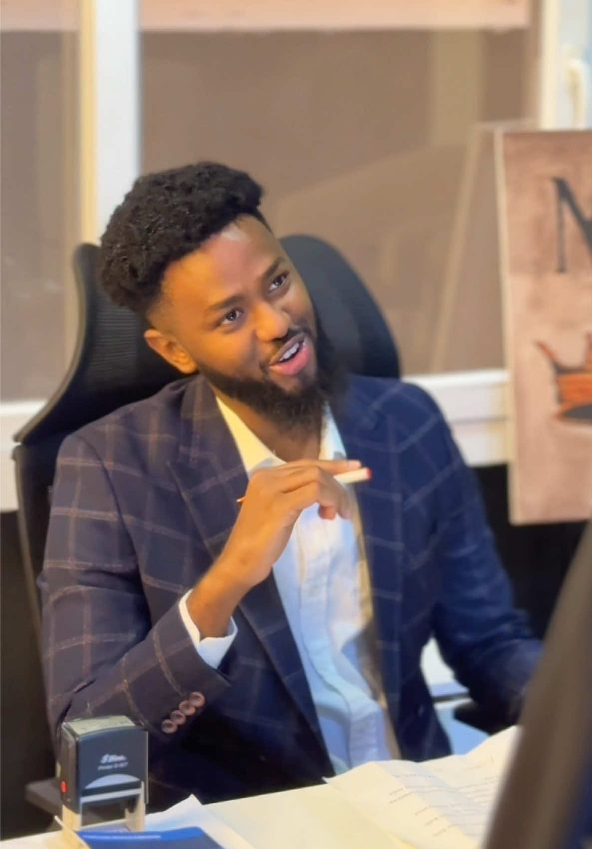 Boss saan ma jirtaa hee 🤦‍♂️😂 #morla #fyp #dayaxdalnuurshe #somalitiktok #trend 