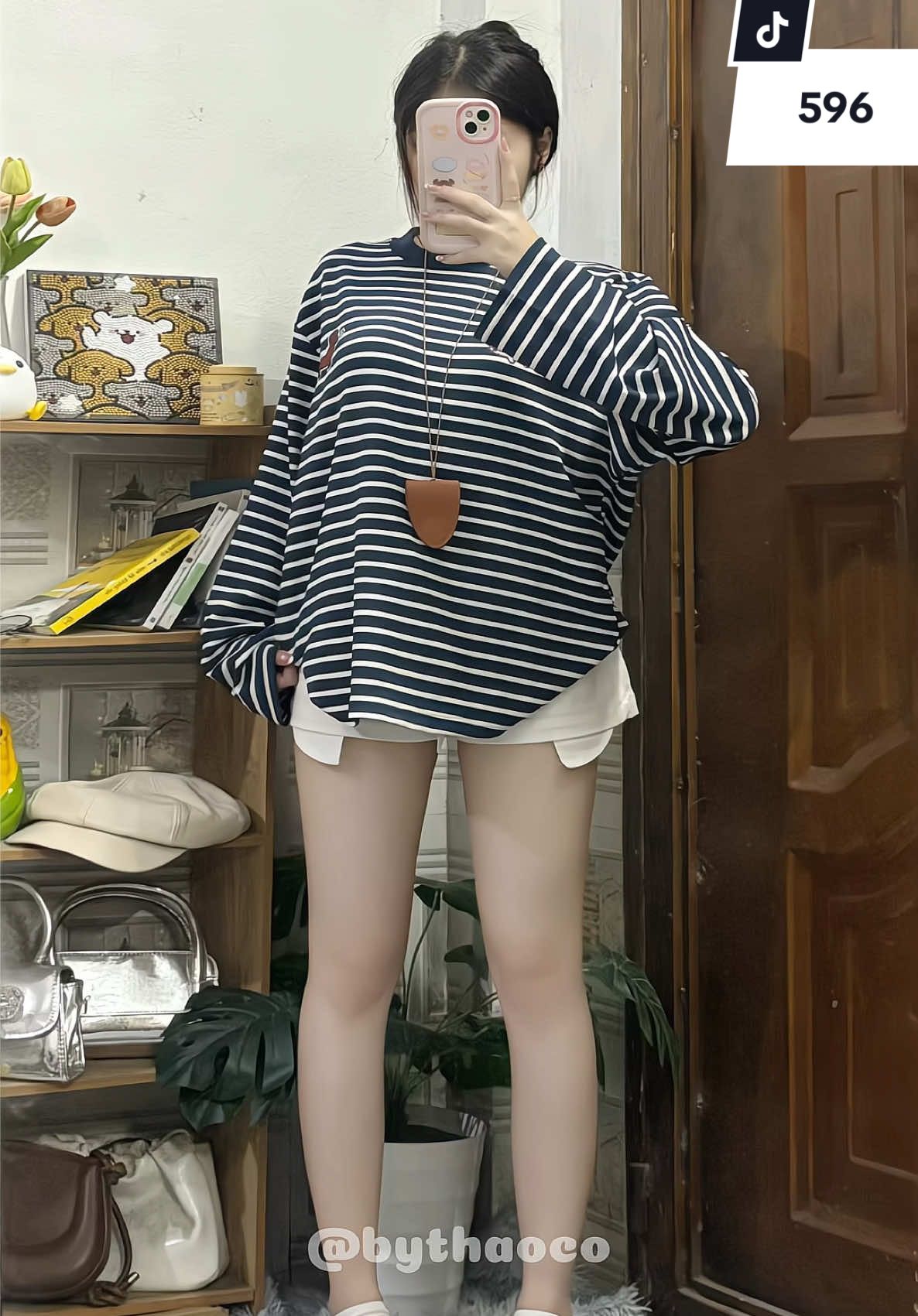 mùa này là phải sắm áo thun tay dài nha #aothuntaydai #phoidoxinh #aothunboxy #bythaoco #outfit 