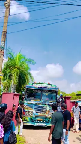 ජෙට් එක  වගේ  යන  මිද්දෙණි පැදිලි එක්ක 😍පොඩි බොසාම ගේමට බැහැලා ඉන්නෙ මේදවස් වල ❤️ @Jeewantha Pathirana 🔥✅️  @Shevin Maleesha 🫧  @Dagakari-musiccraft  @chamarasampath216  @Pavan Abhishek  @𝘋𝘢𝘎𝘪 👑  #modifybus  #ලෝක_ළමා_දිනය  #කලුතර  #😍❤️  #දගකාරී_music_craft💖  පොතුපිටිය ඉස්කෝලෙට බැහැපු අපි 😁❤️
