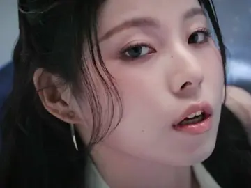 thank you for saving kpop music again nmixx #nmixx #nmixxcomeback #nswer #BlueValentine #SPINNIN_ON_IT