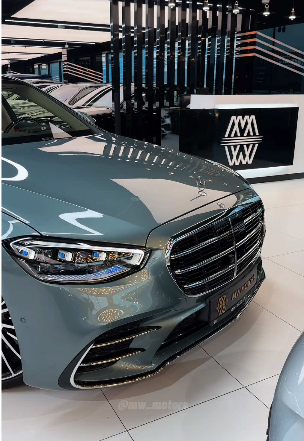 ⁨2025 S 500 Metallic Paint Verde Silver 🤓 #mw_motors #mercedes #s500 #2025 #dubai 