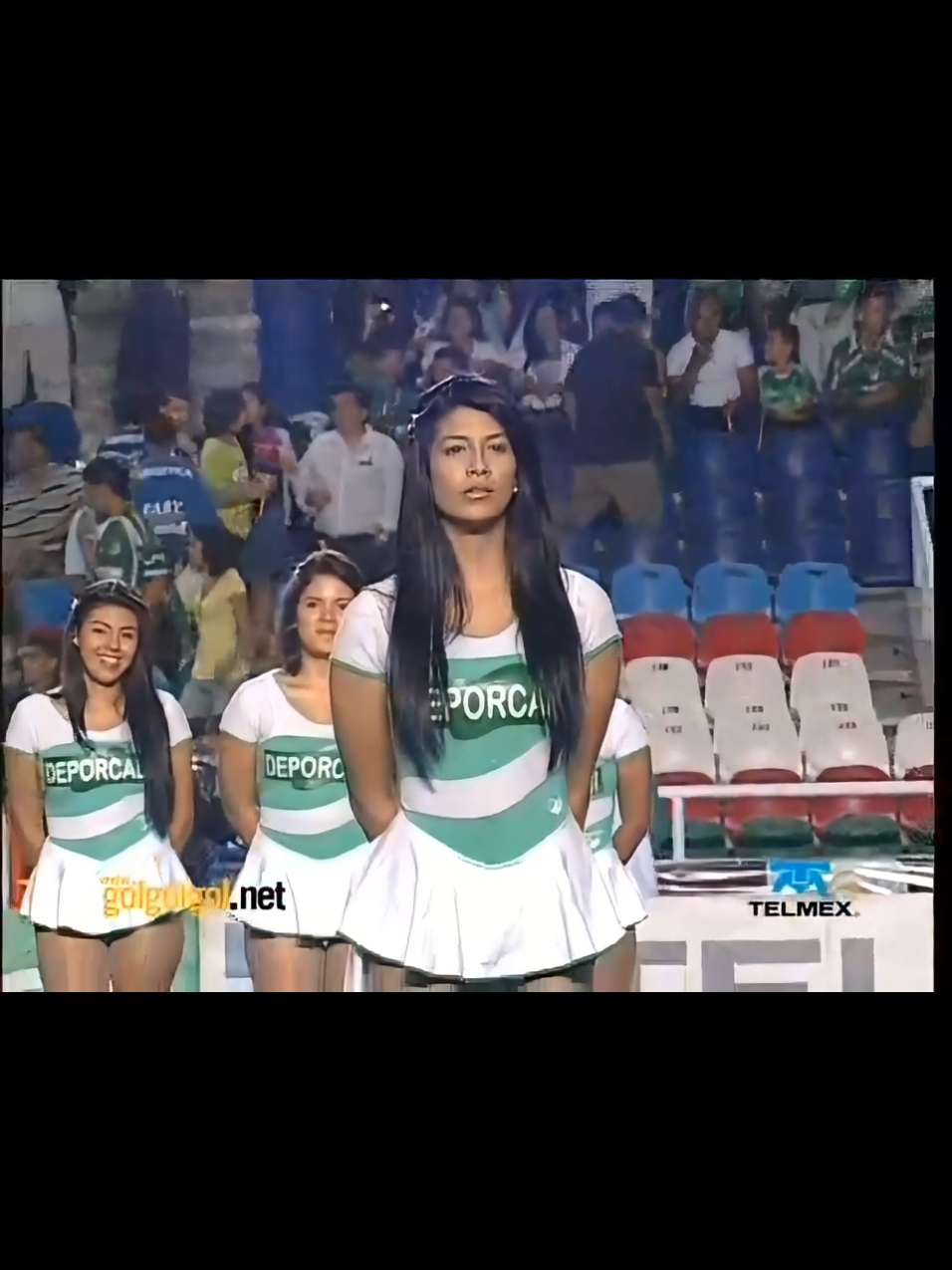 #porrista #edecanes @Deportivo Cali #cheerleading #calicolombia #barras 