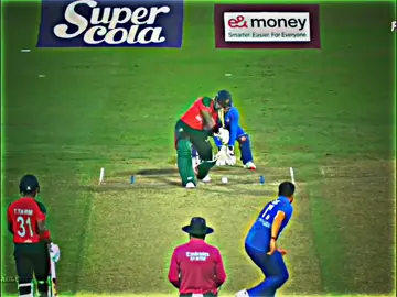 বল মাঠের বাহিরে 😫🔥 #cricket #viralvideo #500k_challenge #bangladesh #unfrezzmyaccount🙏  @TikTok @For You @TikTok Bangladesh 