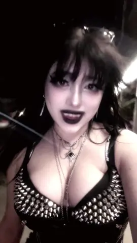 I’ve got no self esteem  #goth #gothgirl #fypシ #vampiregirl #vampiregoth 