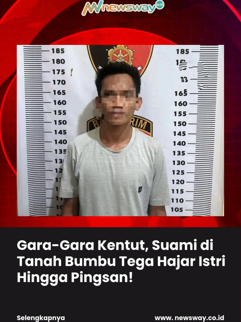 Perselisihan rumah tangga akibat hal sepele berujung tindak kekerasan. Seorang pria berinisial A R als R diamankan Unit Resmob Satreskrim Polres Tanah Bumbu bersama Unit Reskrim Polsek Kusan Hilir pada Rabu (1/10/2025) sore terkait kasus Kekerasan Dalam Rumah Tangga (KDRT). Peristiwa KDRT tersebut menimpa istrinya sendiri, H (23), pada Kamis (22/5/2025) malam di rumah mereka di Desa Gusunge, Kecamatan Kusan Hilir. Kapolres Tanah Bumbu, AKBP Arief Prasetya, melalui Kasi Humas, Ipda Supriyo Sanyoto, menjelaskan kasus bermula dari cekcok di kamar rumah. Korban menegur pelaku karena merasa tidak nyaman dengan perilaku suami yang kentut sembarangan. Teguran itu membuat pelaku tersinggung hingga berujung pertengkaran. Tak terima diingatkan, pelaku justru melampiaskan emosinya dengan cara menyiram air, menendang perut korban hingga terjatuh, memukul wajah, meludahi, bahkan menginjak tubuh korban. Kekerasan semakin menjadi-jadi hingga korban mengalami luka memar di wajah, lengan, lutut, paha kiri, serta sakit di bagian pinggang. Usai kejadian, korban yang sempat tak sadarkan diri akhirnya melapor ke Polsek Kusan Hilir. Setelah serangkaian penyelidikan, aparat gabungan berhasil menangkap pelaku di rumahnya. Polisi juga mengamankan sejumlah barang bukti, di antaranya pakaian korban, buku nikah, serta hasil visum medis. 