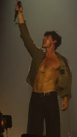 The man he is @ShawnAccess @Shawn Mendes #shawnmendes #ontheroadagain #fyp
