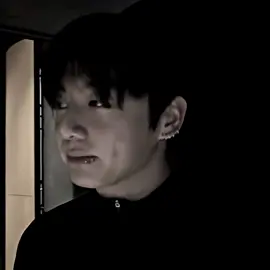 شفت بس صورتك يمي🙎🏻‍♀️🤍 . . . . #fyp #جونغكوك #jungkook #tiktoklongs #foryou 