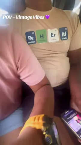 இளைய நிலா 🤍#srilanka #vts #15promax #karaitivu #fypviralシviral🖤tiktok #trend #tiktok #view #trending #fun #vintage #songs #vintagesong #illayarajamusic #friends #vibe #homies 