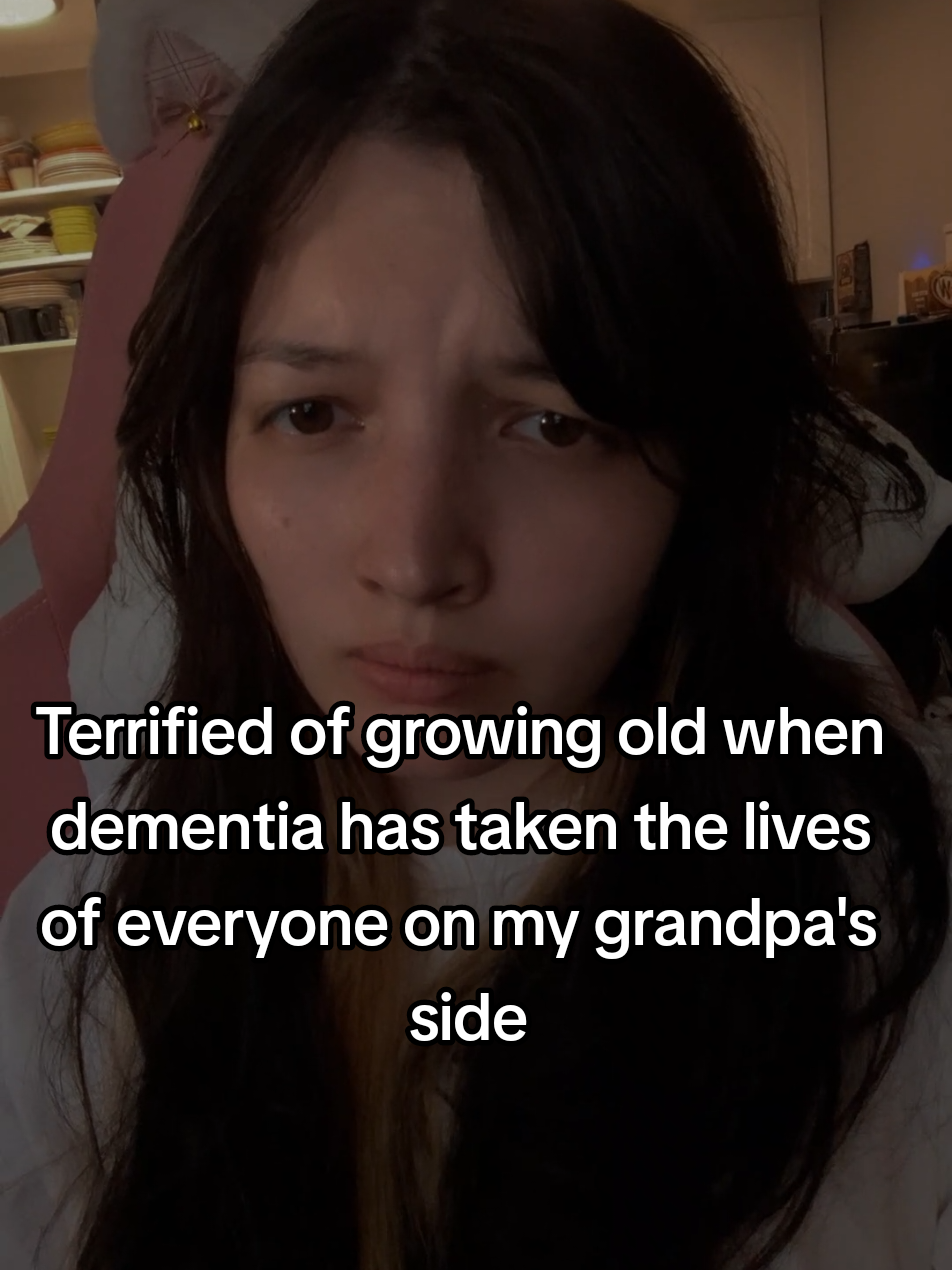 Everyone including him died from it and I don't want my boyfriend to have to go through the pain of me with dementia too #relatable #alzheimers #dementia #MentalHealth 
