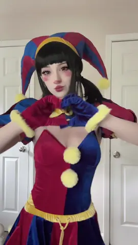 #POMNI  — this dance is so cute #clown #cosplay #tadc #theamazingdigitalcircus