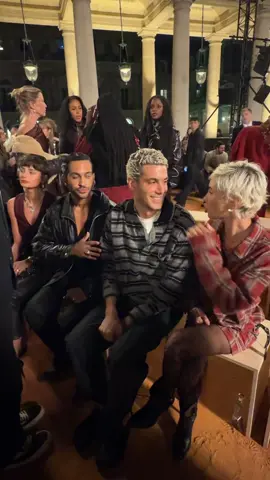 #mahmood #faikhadra #irislaw #taylorhill #isabelmarant 