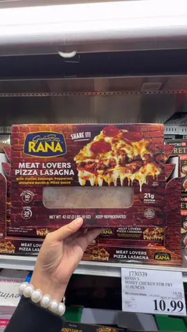 Meat lovers  pizza lasagna at Costco 😲 now I know that I have not shared as much of this section but I had to share this one!! This pizza lasagna comes with Italian sausage, pepperoni , bacon and pizza sauce!! 🍕. Definetly need to try this one asap!!  #costco #costconew #costconewdeals #costcofinds #costcodeals  