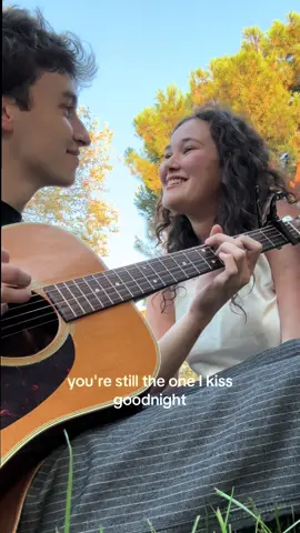 you’re still the one @ethan 💛🩵💚 #cover #yourestilltheone #acoustic #boyfriend #shaniatwain 