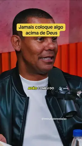 Deus acima de Tudo 🙏🏻 💭 Envie para alguém que precisa ouvir isso hoje. @rodrigosilvaarqueologia  🙏 #1MinutoDeRevelacao #Deus #Jesus #rodrigosilvaarqueologia #creatorsearchinsights 