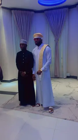 Pesa huja na kuondoka, Uzuri hupotea na umri, Afya inazorota kadri umri unavyokwenda,Ulimwengu pamoja na utajiri wako wote ni Wa muda Yale yanayofanywa kwa ajili ya Allah pekee Ndiyo yanayodumu milele Basi simameni na matendo yenu mema. 📿🤲 cc @diamondplatnumz  @mrisho_maisha #maishawasthare🤌🏻👳‍♀️  #mikonoDua #oman #fyppp