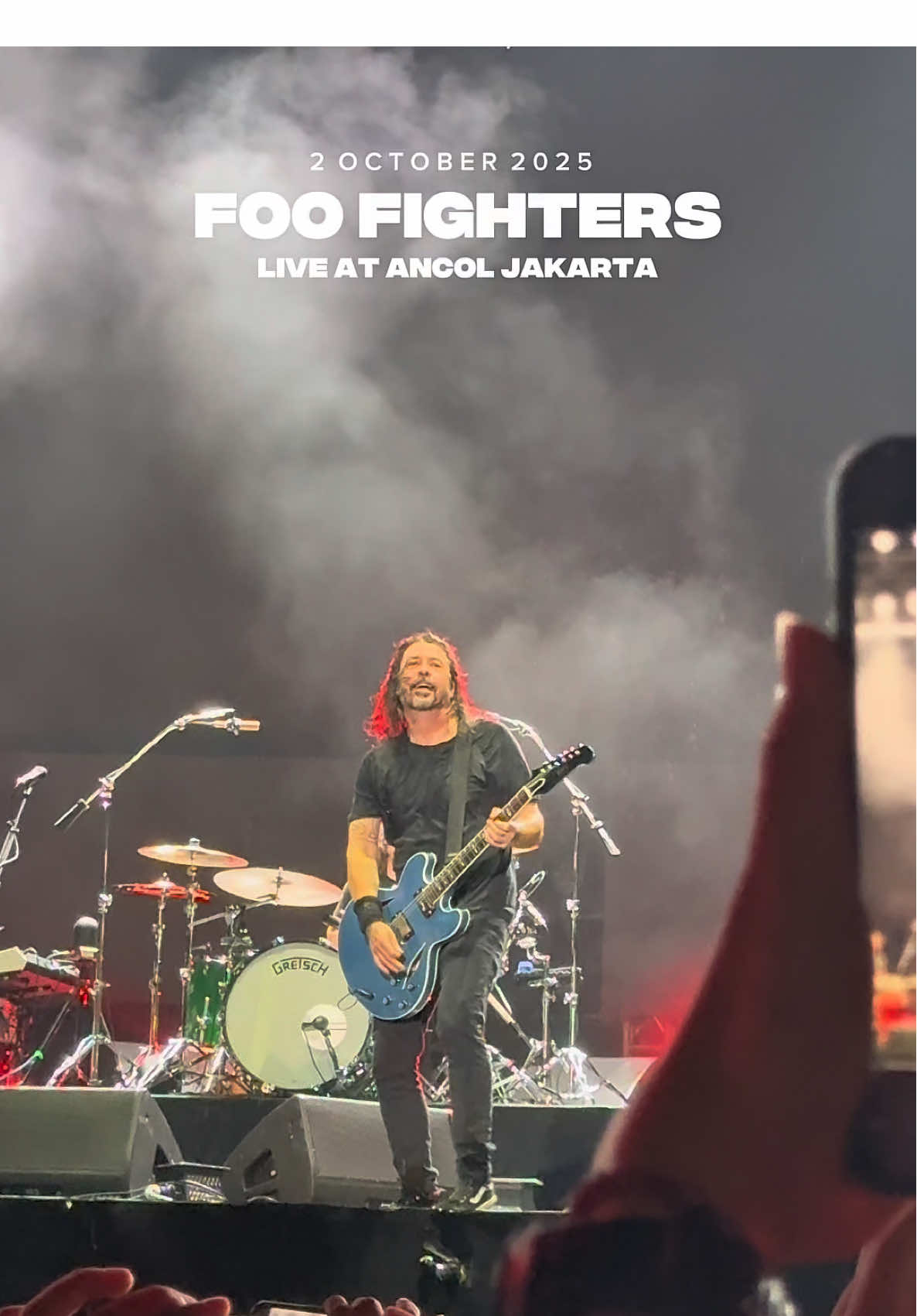 Foo Fighters Live in Jakarta. One night, one stage, a lifetime of memory. Thank you @foofighters for the music, for the soul, for the tears.  ❤️😭 #FooFighters #DaveGrohl #PatSmear #NateMendel #ChrisShiflett   