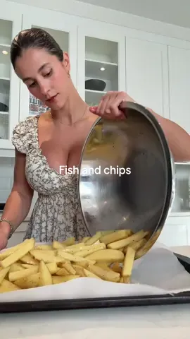 Fish and chips-one of my favorites 😛 #Recipe #EasyRecipe #fishandchips 