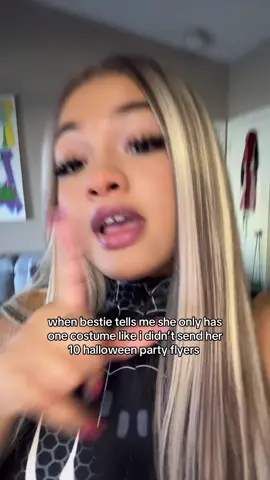 waking up the evil in me fr  #halloweenparty #spookyseason #halloweencostume #ashtrevino #fyp 