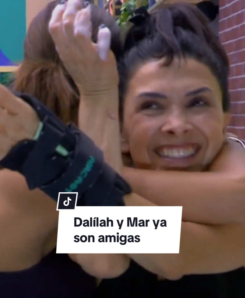 ¡Ya son amix! @DalilahPolanco y @MARCONTRERASOF se llevan muy bien en la recta final   Si quieres ver el momento COMPLETO, suscríbete ya a @ViX y no te pierdas de nada con el 24/7 🔥 #LaCasaDeLosFamososMx, rumbo a la final,  disponible también en #LasEstrellas y #Canal5