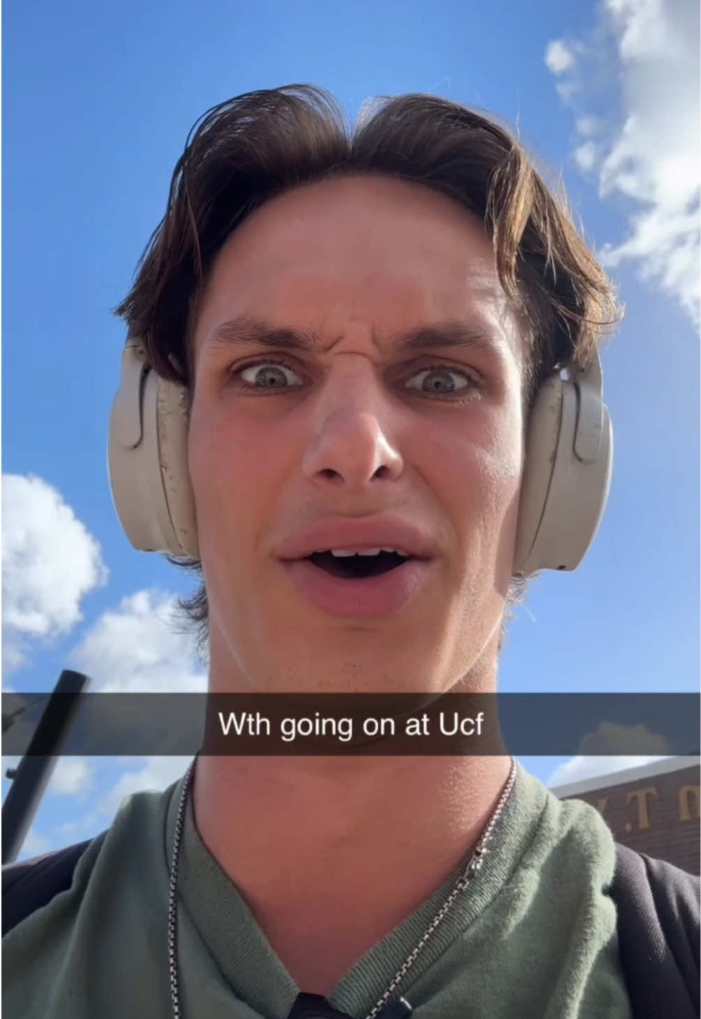 AYO WTF 😭😭⁉️⁉️ #ucf #florida #college #fyp #wtf  seen this @bradyshepherdd‘s speed dating event 🤣