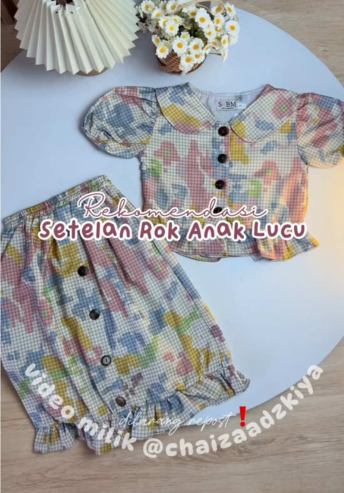 Rekomendasi setelan rok anak motifnya lucuuu😍🫶🏻 #setelananak #setrokanak #ootdanakperempuan #bajuanaklucu #outfitanak 