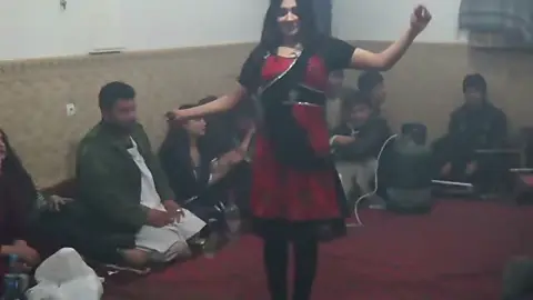 #دختربازی💃سیل💃جمشید  #viraltiktok  #viralvideos  #creatorsearchinsights  #paratiforyou 