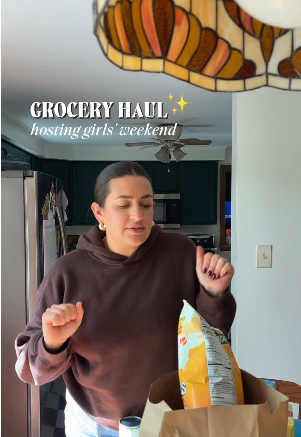 A girlie grocery haul is the BEST grocery haul 😇👯‍♀️💖🛒 #groceryhaul #girlsweekend #groceries #hosting #realisticlifestyle @Dave’s Killer Bread @OLIPOP @stokcoldbrew @CelsiusOfficial @jello 