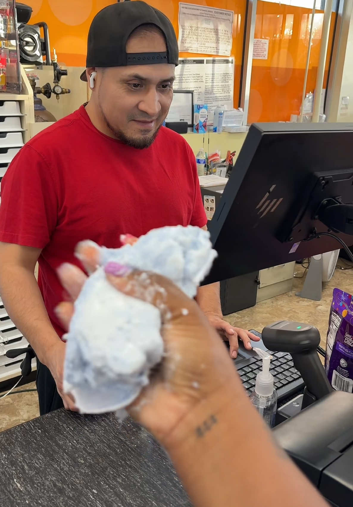 Making Slime 🙂‍↔️🦠  #slime #borax #laundrydetergent #glue
