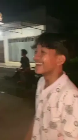 #galaubrutal 