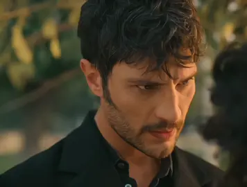 اخ يحبها يحبها وربي يحبهاااا🥹🫵🏻❤️‍🩹#سرحات_ملك #halef #الخليفة #turkishseries #مسلسلات_تركية 