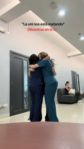Primer día de clases y la pasamos 10/10  #medicina #amigas #guayaquil_ecuador #