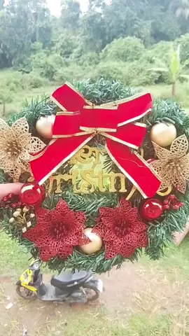 #SweetNightSmellTheHoliday 