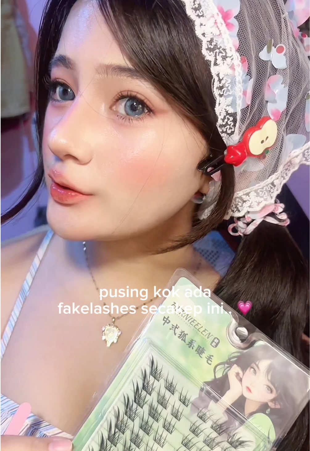 Aduh pusing… cakep banget nih fake lashes 👀💖 Mana udah repurchase berkali-kali, emang ga pernah gagal bikin mata on point @DRBSC BEAUTY  #FakeLashes #LashesOnFleek #BuluMataCetar #MakeupOnPoint
