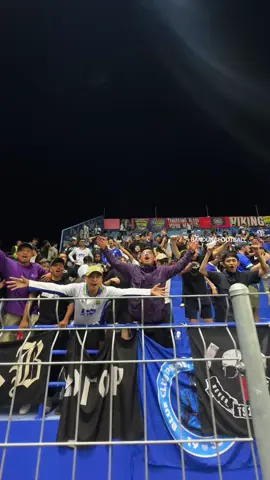 𝐀𝐰𝐚𝐲𝐝𝐚𝐲 scene 🇹🇭✊🏻💙