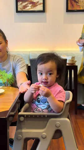 Chingching food is life HAHAHA #Rosmar #THALIAROSE 