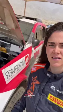 #Nacional | La destacada corredora nacional, Annia Cilloniz, también estuvo probando la poderosa Ford Ranger que ahora le pertenecería al piloto Percy Romero (quien el año pasado estuvo corriendo con una VW en la categoría T1 del campeonato ACP) 🔥😃👍 . . . 🎥 A. Cilloniz