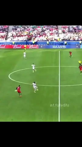 prime Ronaldo passing ☠️ #cristianoronaldo #cr7 #fyp #futbol #footballtiktok 