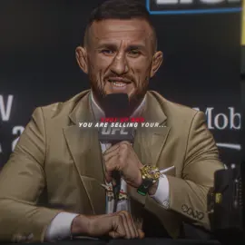 Merab saw it 😳 #merabdvalishvili #corysandhagen #UFC #ufc320 #4k 