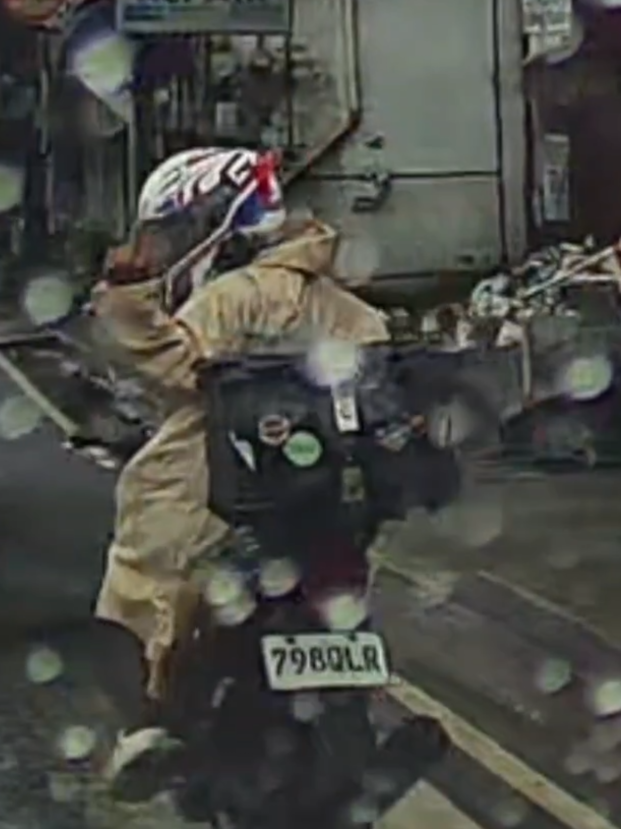 Naka-signal light na pero hahabulin padin #raider #pacool #signallight 