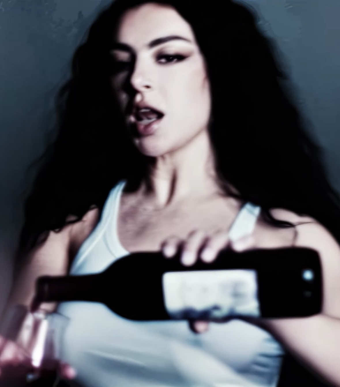 oh charli, dont end her like that- #charlixcx #taylorswift #guess #edit #thelifeofashowgirl 