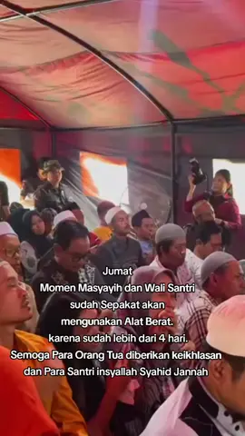 Momen Masyayih dan Wali Santri sudah Sepakat akan mengunakan Alat Berat. #sidoarjo #santripondok #santri #ponpes 