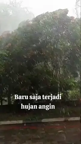 #hujan angin 