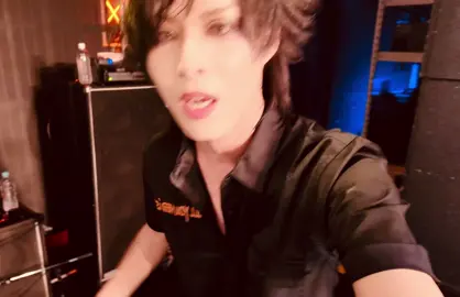 ロコローションで楽しそうな男