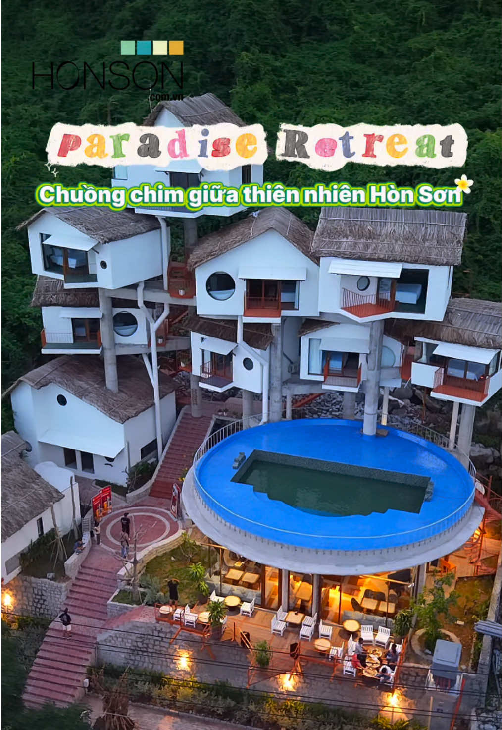 🏡 Paradise Retreat – Chuồng chim giữa thiên nhiên 🌊🌿 Một điểm dừng chân độc đáo ở Hòn Sơn: ✔️ Phòng treo lưng chừng núi, view biển rừng cực chill ✔️ Hồ bơi vô cực ôm trọn đại dương ✔️ Không gian riêng tư, yên tĩnh, chỉ nghe tiếng sóng và gió 👉 Đến đây để sống chậm lại, tận hưởng trọn vẹn kỳ nghỉ của bạn ✨ #ParadiseRetreat #HonSon #ChuồngChimPhòng #Travel