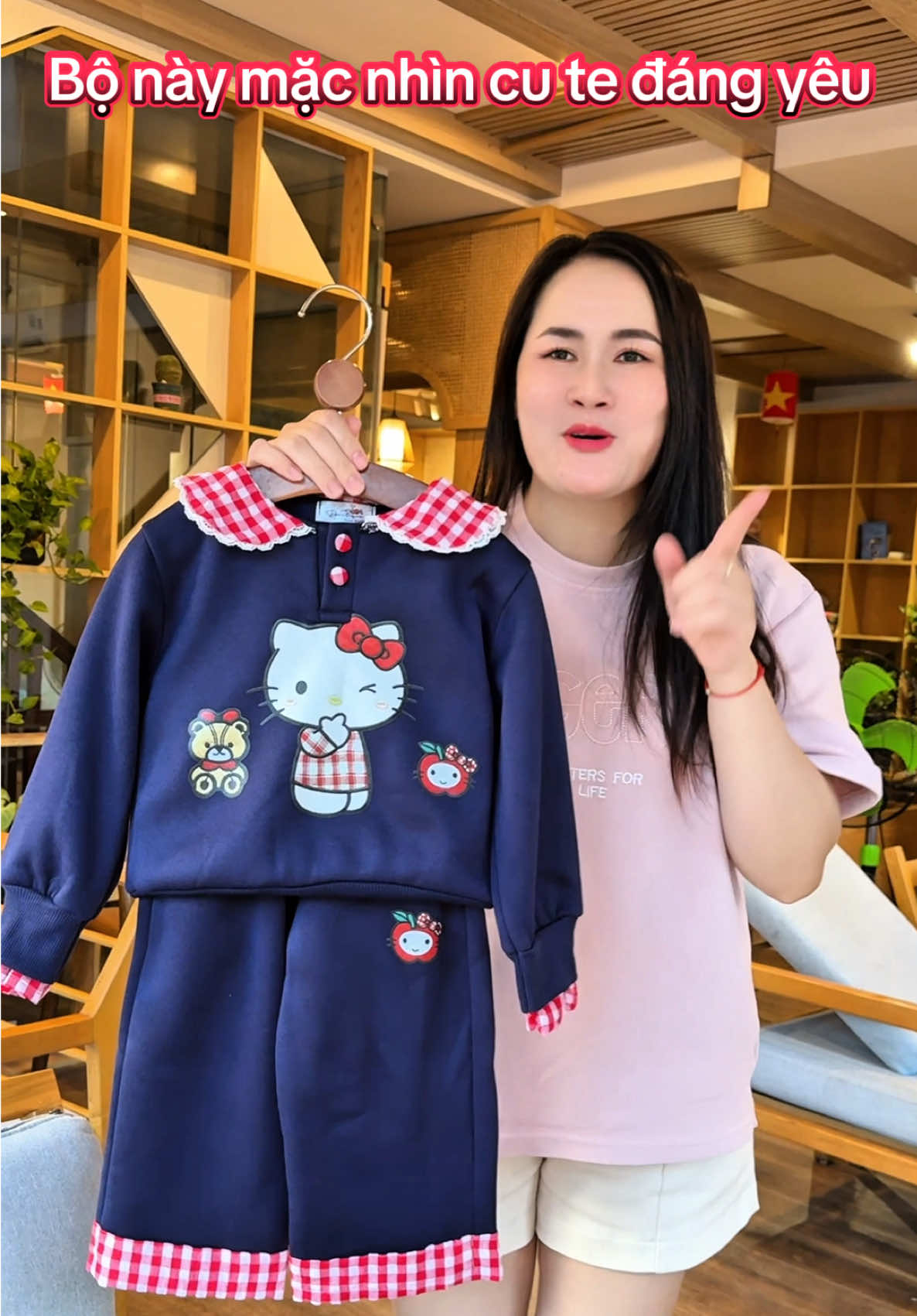 Bộ nỉ hot hit bé gái thu đông 2025 #thoitrangtreem #tiktokshop #bobegai #setbobegaixinh #setbobegai 